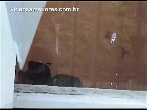 ❤️ Hombre cachondo mirando a su novia con otro chico, grabando un vídeo de follada sin molestar a la pareja ️ Porno bonito en es.pi-porno.ru ❌️