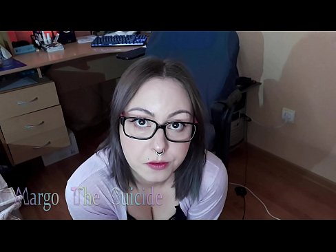 ❤️ Chica sexy con gafas chupa consolador profundamente en la cámara ️ Porno bonito en es.pi-porno.ru ❌️